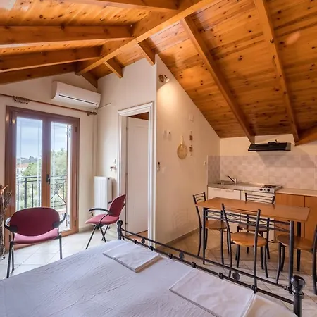 Сasa de vacaciones The Loft Lixouri