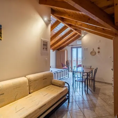 Σπίτι διακοπών The Loft *